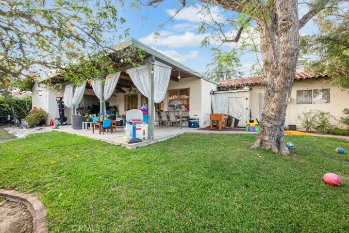 17520 Kingsbury Street, Granada Hills, California 91344