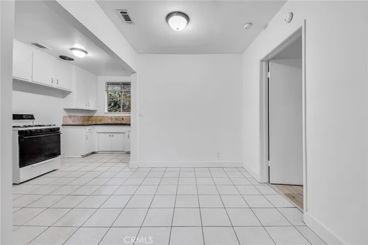 17520 Kingsbury Street, Granada Hills, California 91344