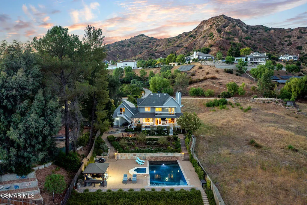 29728 Triunfo Drive, Agoura Hills, California 91301, 6 Bedrooms Bedrooms, ,4 BathroomsBathrooms,Residential,For Sale,Triunfo,225001073