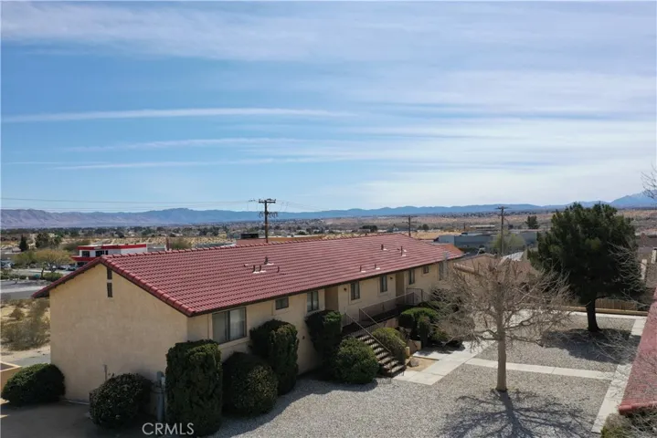 16097 Muni Road, Apple Valley, California 92307