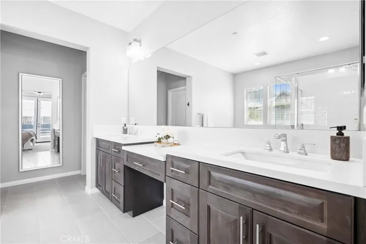 61 Promesa Avenue, Rancho Mission Viejo, California 92694