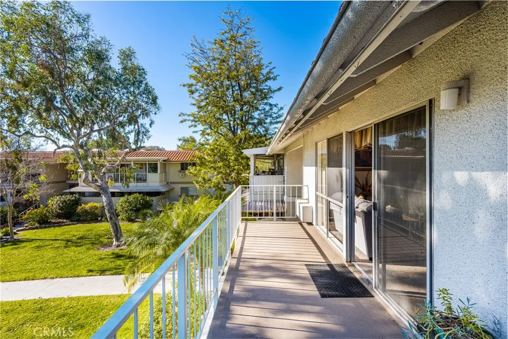 660 Avenida Sevilla P, Laguna Woods, California 92637 home-pic-8