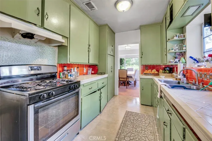 17520 Kingsbury Street, Granada Hills, California 91344