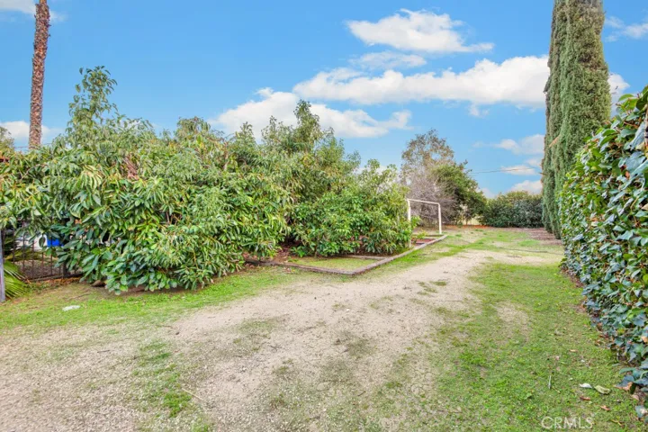 17520 Kingsbury Street, Granada Hills, California 91344