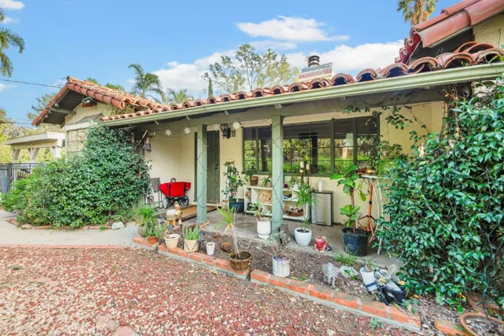 17520 Kingsbury Street, Granada Hills, California 91344