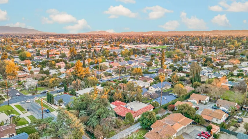 17520 Kingsbury Street, Granada Hills, California 91344