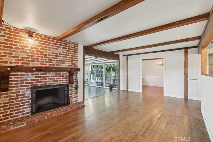 5369 Loma Vista Road, Ventura, California 93003