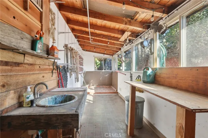 5369 Loma Vista Road, Ventura, California 93003