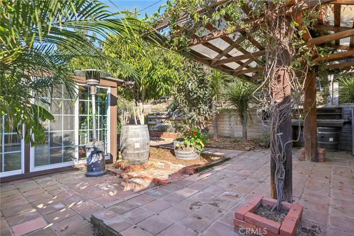 5369 Loma Vista Road, Ventura, California 93003