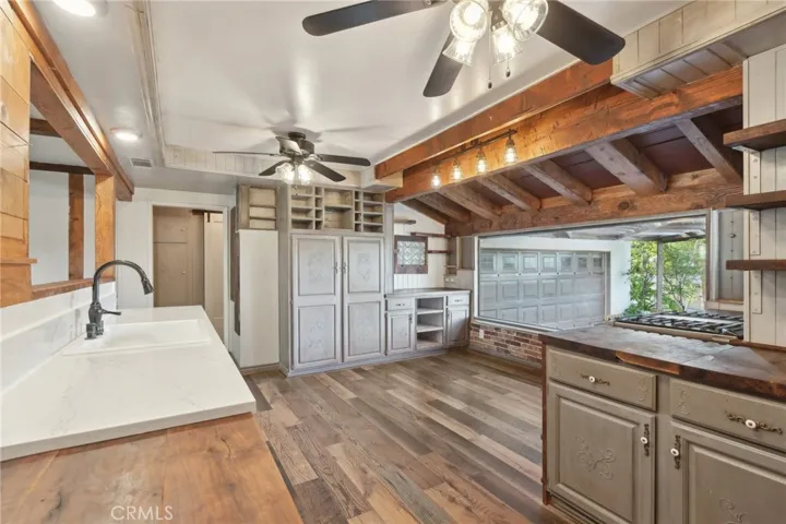 5369 Loma Vista Road, Ventura, California 93003