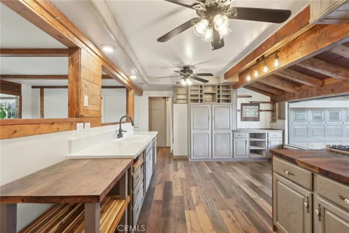 5369 Loma Vista Road, Ventura, California 93003