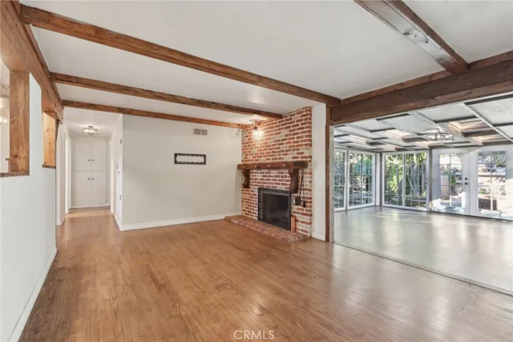 5369 Loma Vista Road, Ventura, California 93003