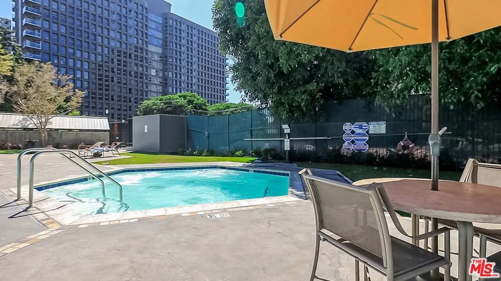 800 W 1st Street 1310, Los Angeles, California 90012 home-pic-11