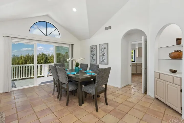 2488 Via Del Aquacate, Fallbrook, California 92028