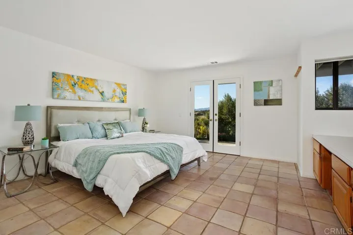 2488 Via Del Aquacate, Fallbrook, California 92028