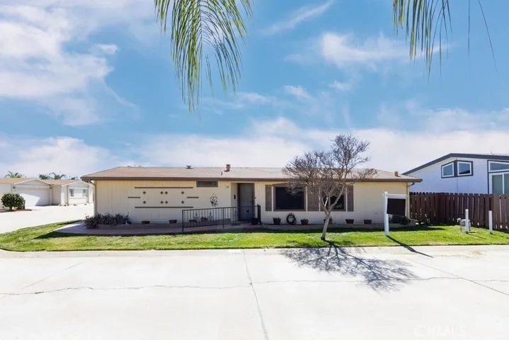 27250 Murrieta Rd. 59, Menifee, California 92586