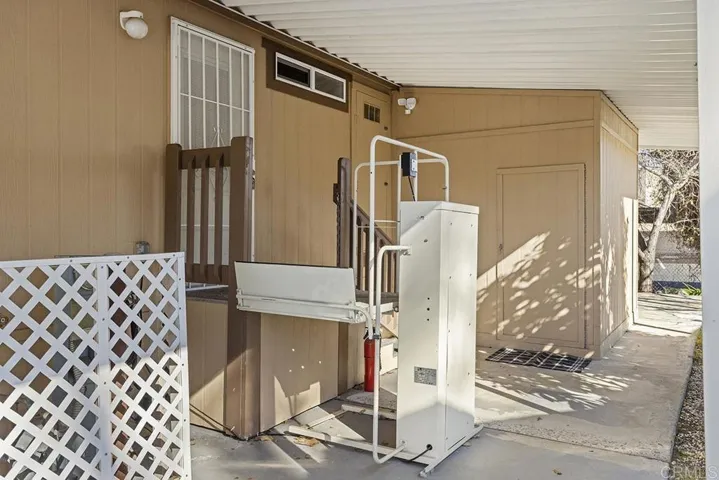 525 W El Norte Parkway 39, Escondido, California 92026