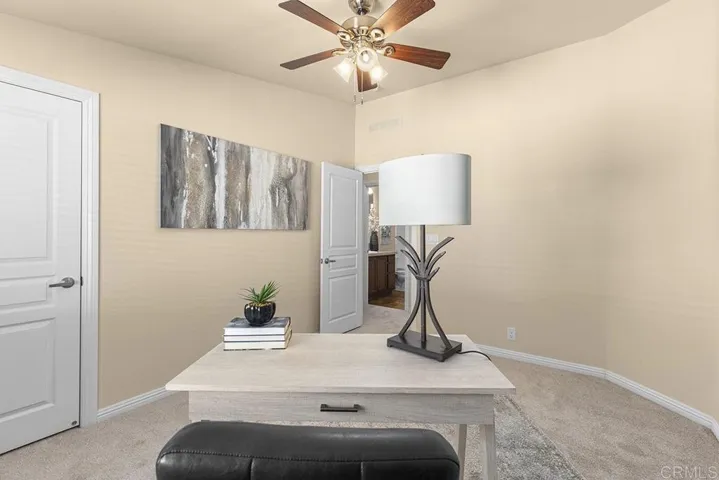 525 W El Norte Parkway 39, Escondido, California 92026