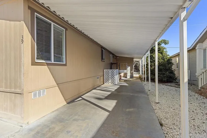 525 W El Norte Parkway 39, Escondido, California 92026