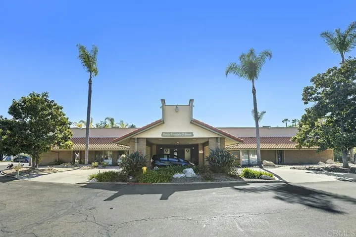 525 W El Norte Parkway 39, Escondido, California 92026