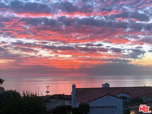 30963 Via La Cresta, Rancho Palos Verdes, California 90275