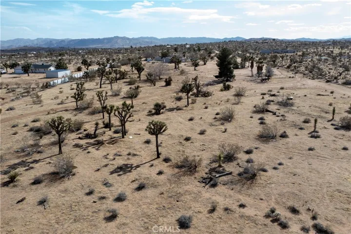 3155 Thermal Lane, Yucca Valley, California 92284
