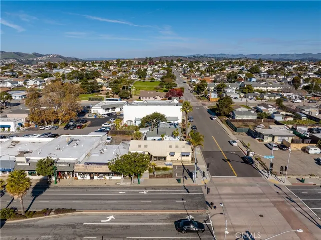 983 W Grand Avenue, Grover Beach, California 93433