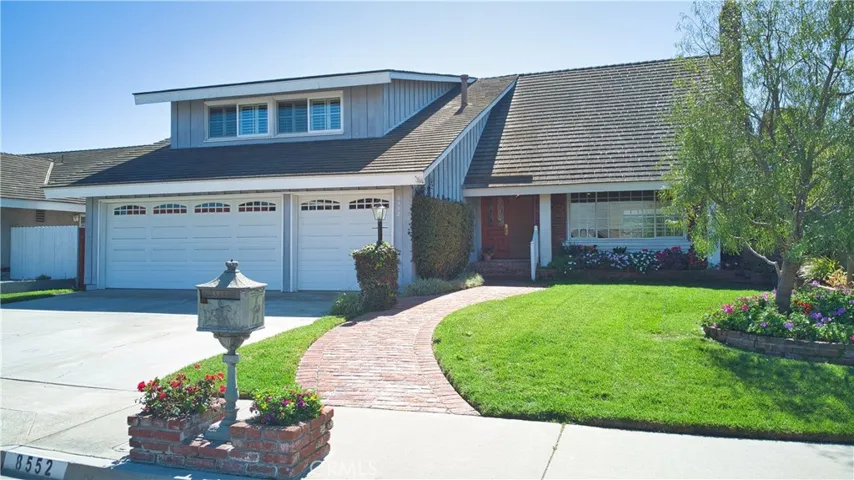 8552 Pierre Drive, Huntington Beach, California 92646