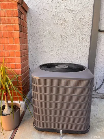 8552 Pierre Drive, Huntington Beach, California 92646