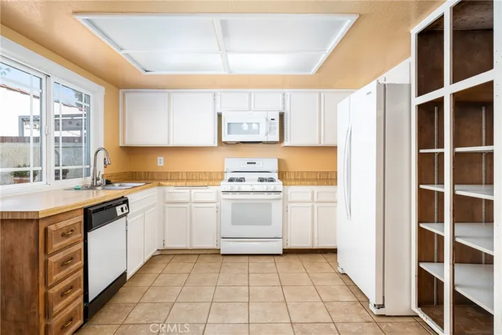 812 S San Carlos Court, San Dimas, California 91773