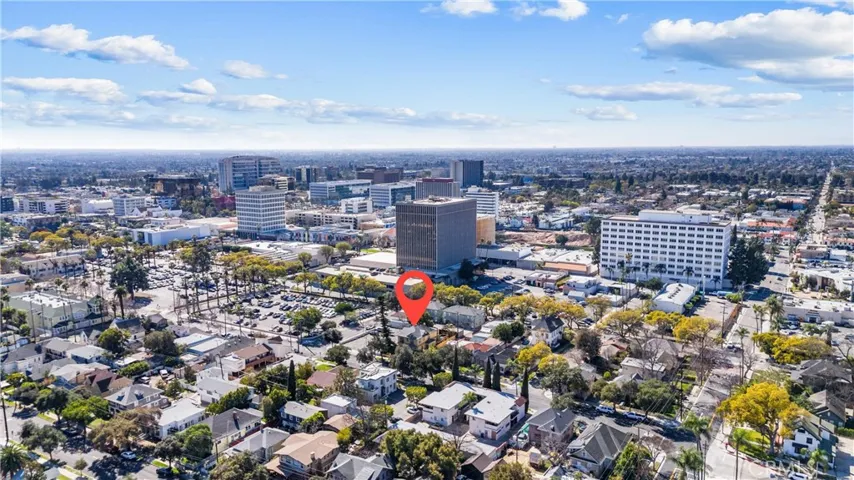 1106 North Spurgeon Street, Santa Ana, California 92701