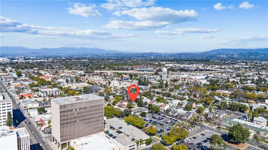 1106 North Spurgeon Street, Santa Ana, California 92701