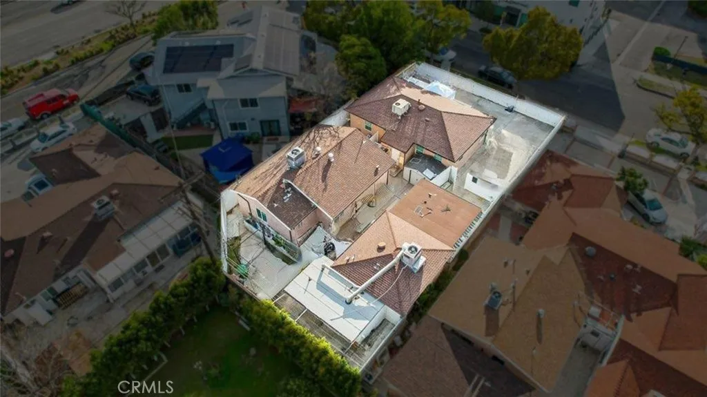 6410 Goodland Avenue, North Hollywood, California 91606 home-pic-36