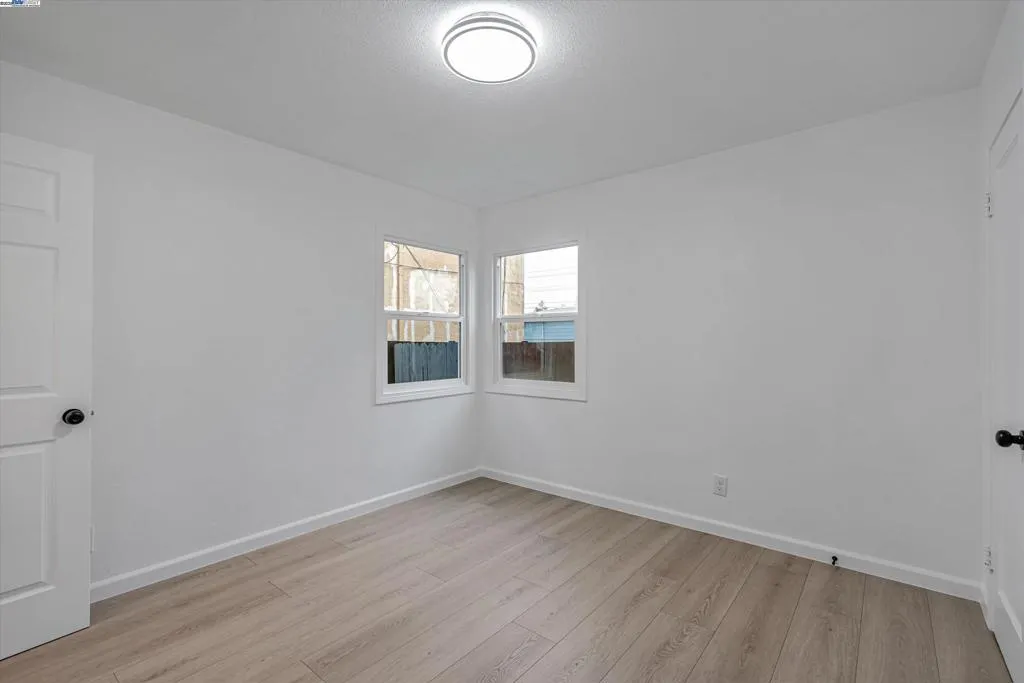 134 S 41st St, Richmond, California 94804 home-pic-13