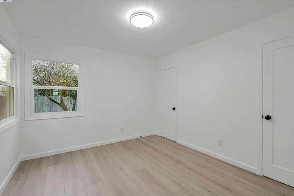 134 S 41st St, Richmond, California 94804 home-pic-11