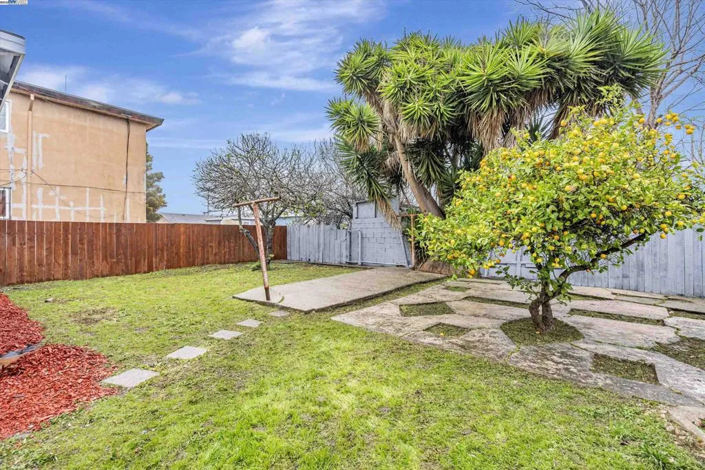 134 S 41st St, Richmond, California 94804 home-pic-29