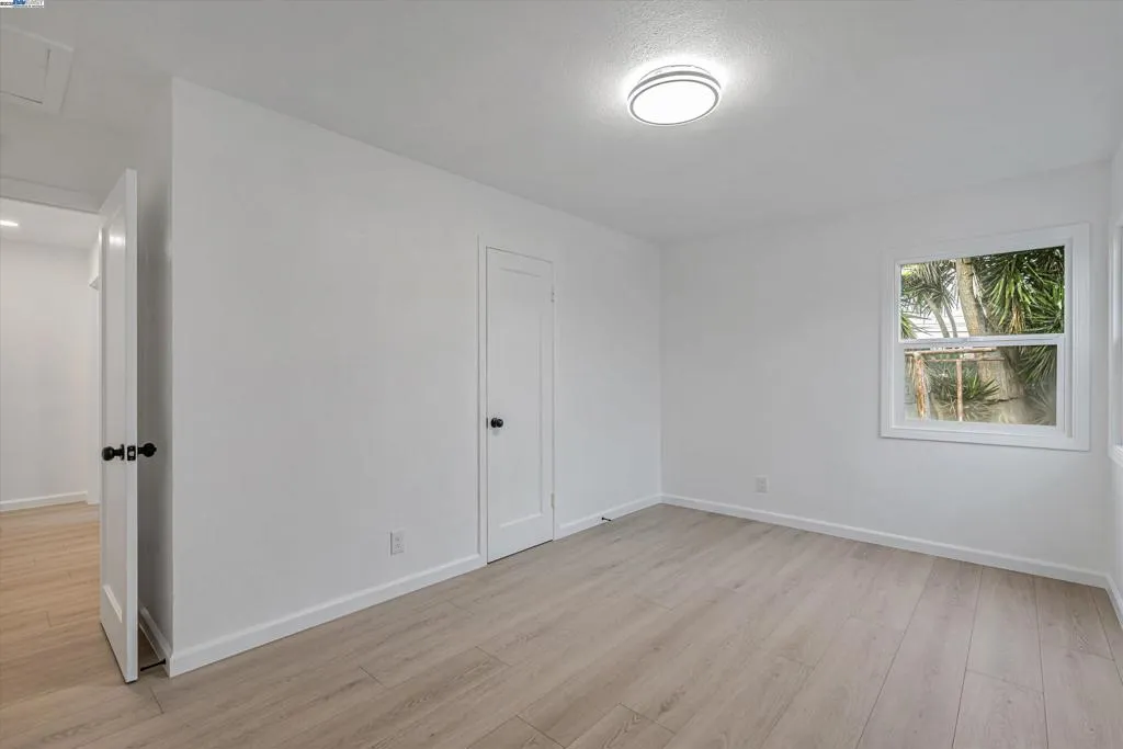 134 S 41st St, Richmond, California 94804 home-pic-16