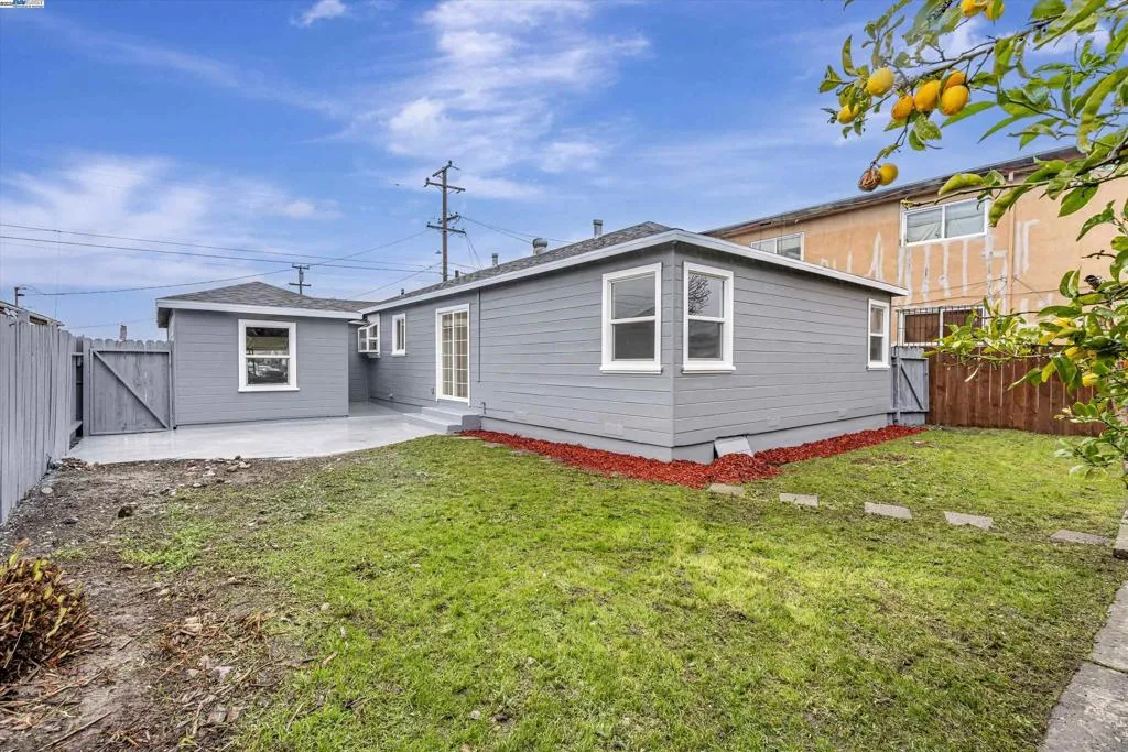 134 S 41st St, Richmond, California 94804 home-pic-25