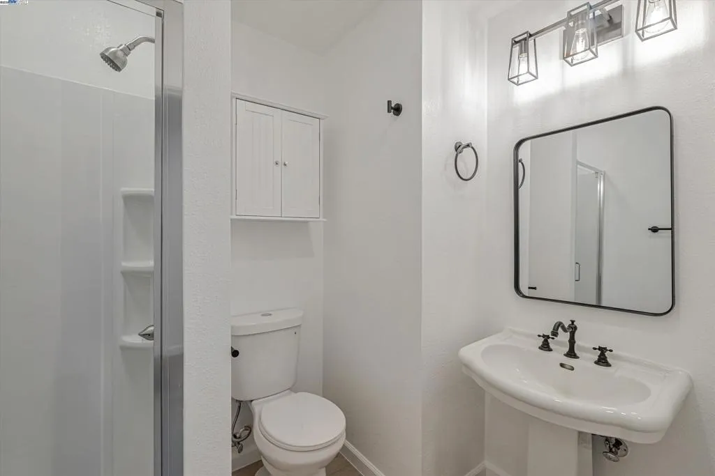 134 S 41st St, Richmond, California 94804 home-pic-19