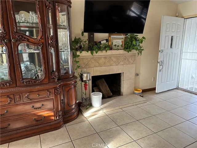 40123 168th Street E, Palmdale, California 93591