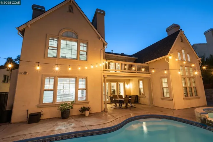 1006 Regatta Pt, Hercules, California 94547