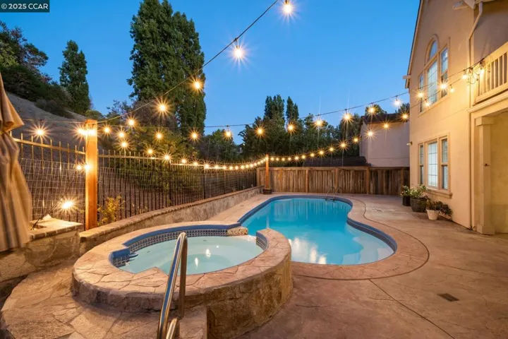 1006 Regatta Pt, Hercules, California 94547