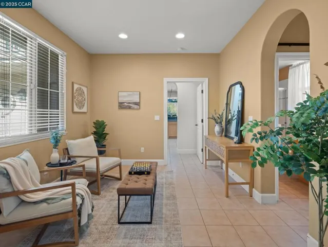 1006 Regatta Pt, Hercules, California 94547