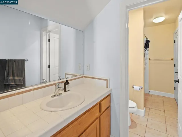 1006 Regatta Pt, Hercules, California 94547