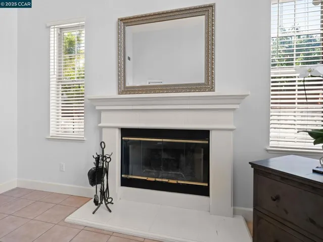 1006 Regatta Pt, Hercules, California 94547