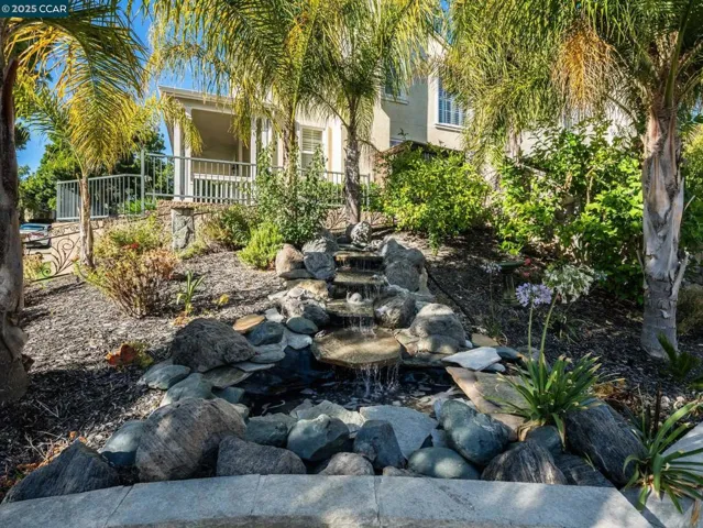1006 Regatta Pt, Hercules, California 94547