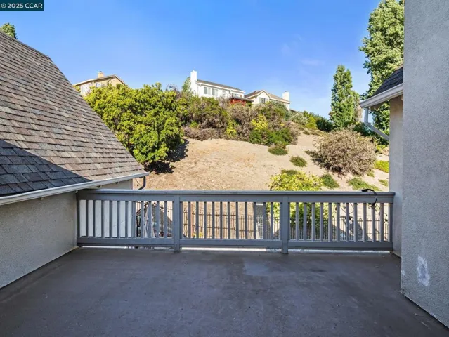 1006 Regatta Pt, Hercules, California 94547
