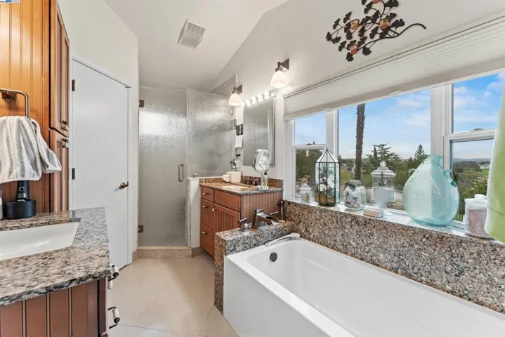 5643 Bluffs Dr, Rocklin, California 95765