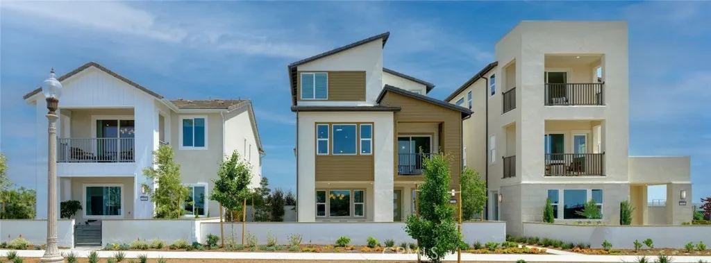 Photos shown are of model only- not actual homesite.