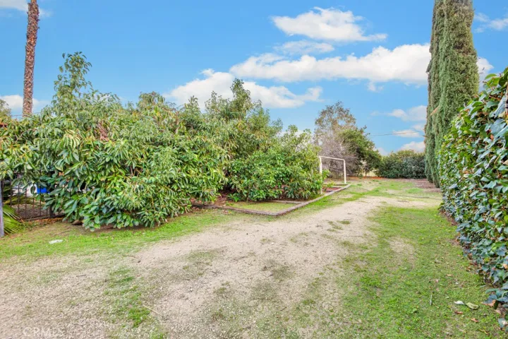 17520 Kingsbury Street, Granada Hills, California 91344